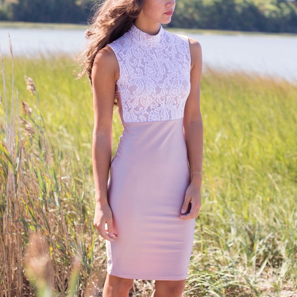 Lace bandage dress - Picture 2 of 3